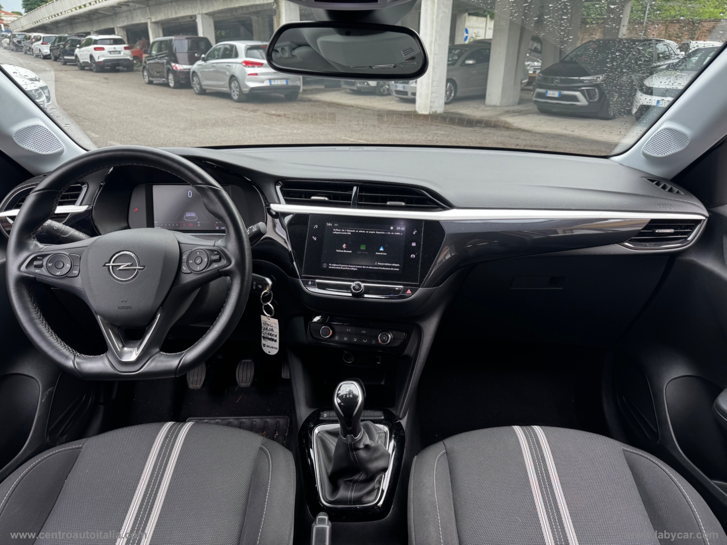 Corsa 1.2 Blitz Edition - immagine 36