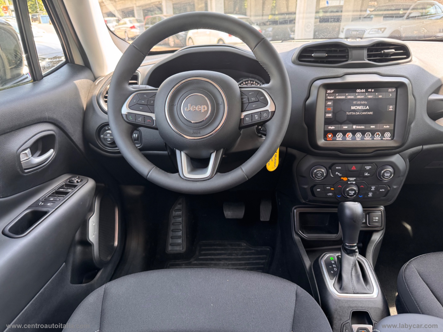 Renegade 1.5 T4 MHEV Limited - immagine 36