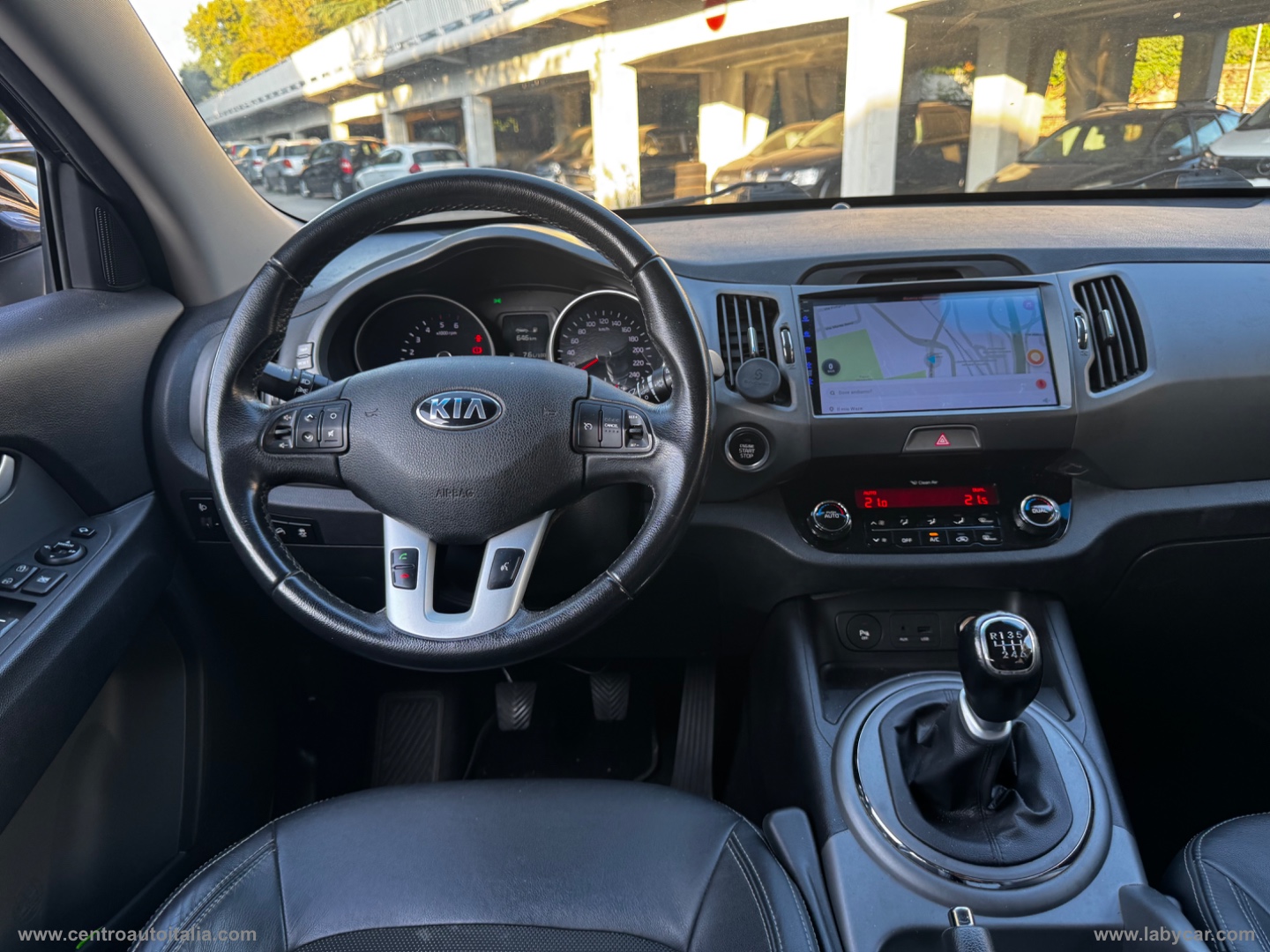 Sportage 2.0 CRDI AWD Pure Rebel - immagine 36