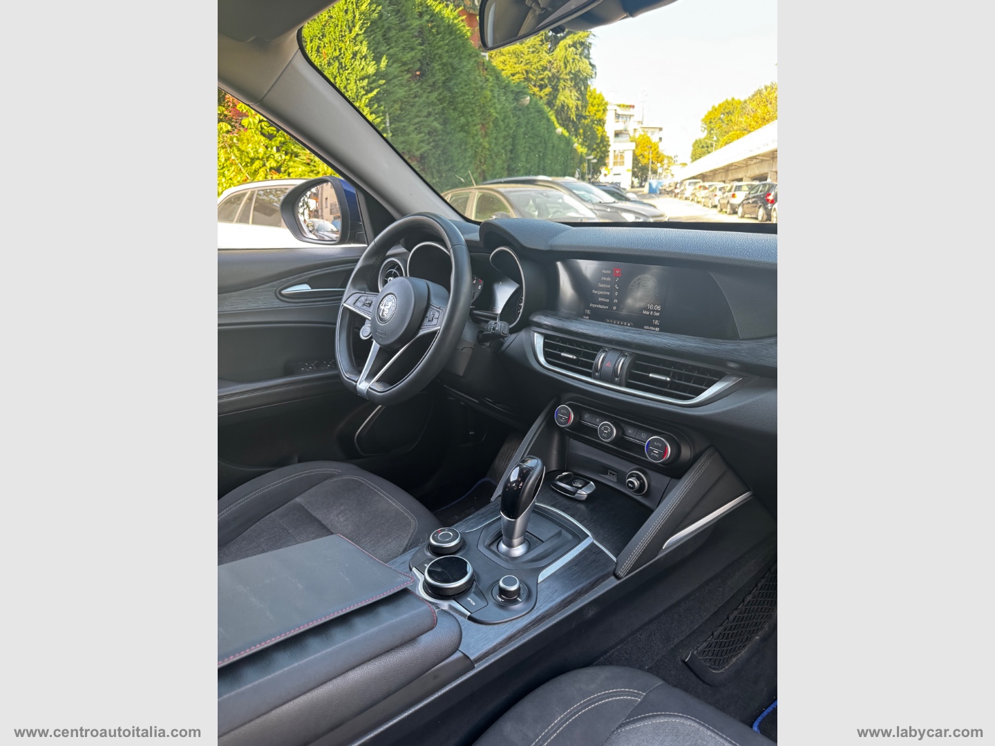 Stelvio 2.2 T.diesel 190 CV AT8 Q4 Exec. - immagine 36