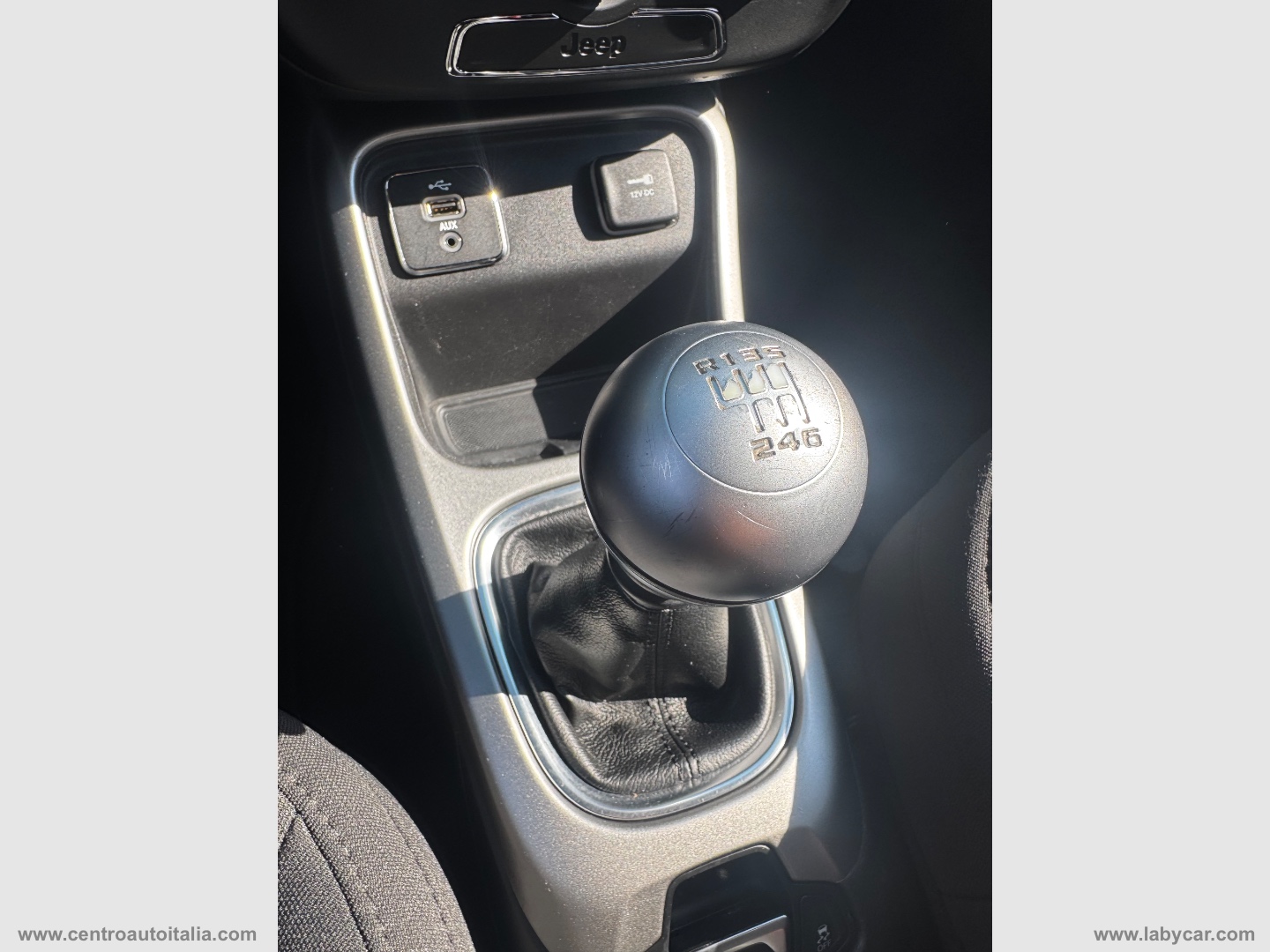 Compass 1.4 MultiAir 2WD Longitude - immagine 36