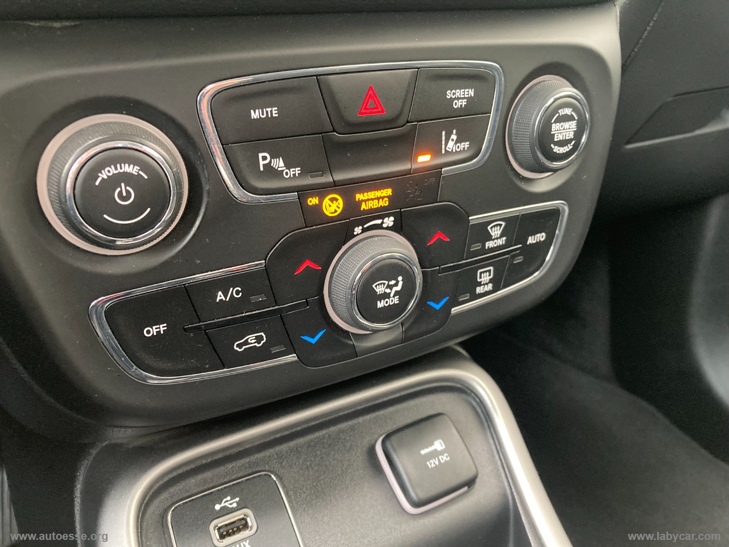 Compass 1.6 Mjt II 2WD LATITUDE - immagine 37