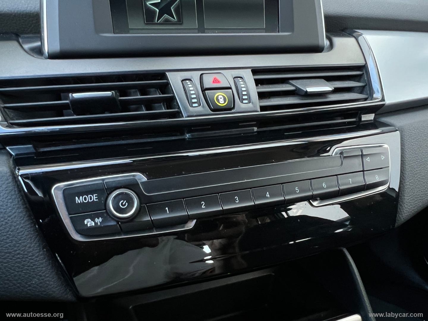 218d Active Tourer Advantage AUT. - immagine 37