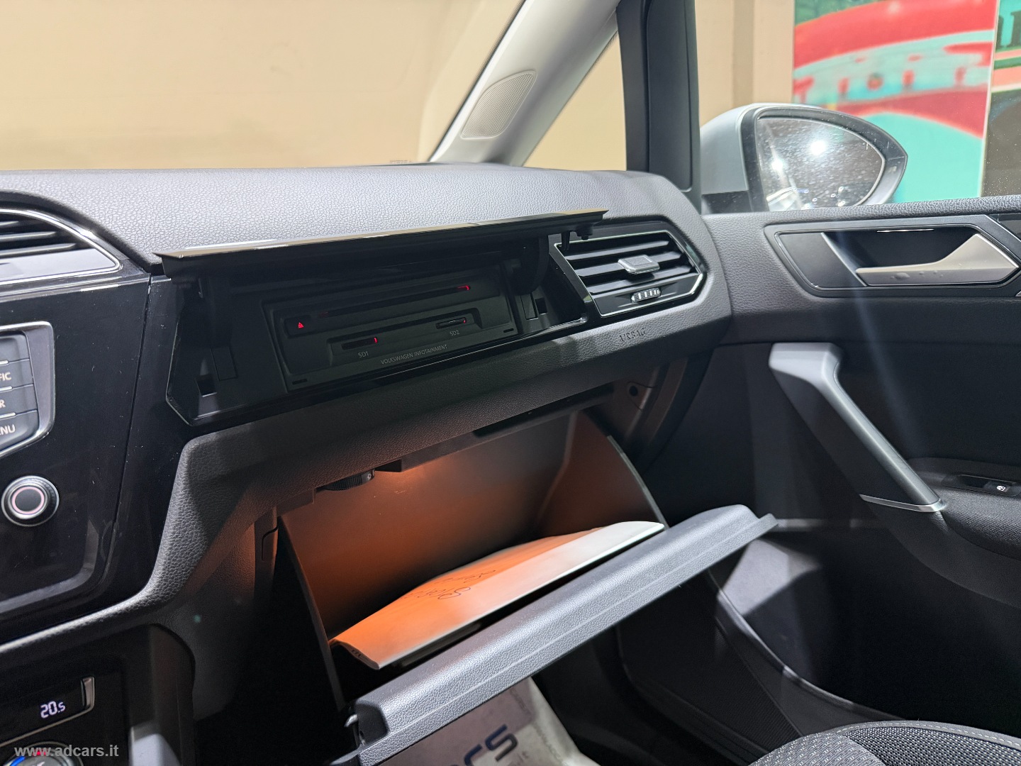 Touran 1.6 TDI Comfortline BMT *7 POSTI*SENSORI*NAVI* - immagine 37