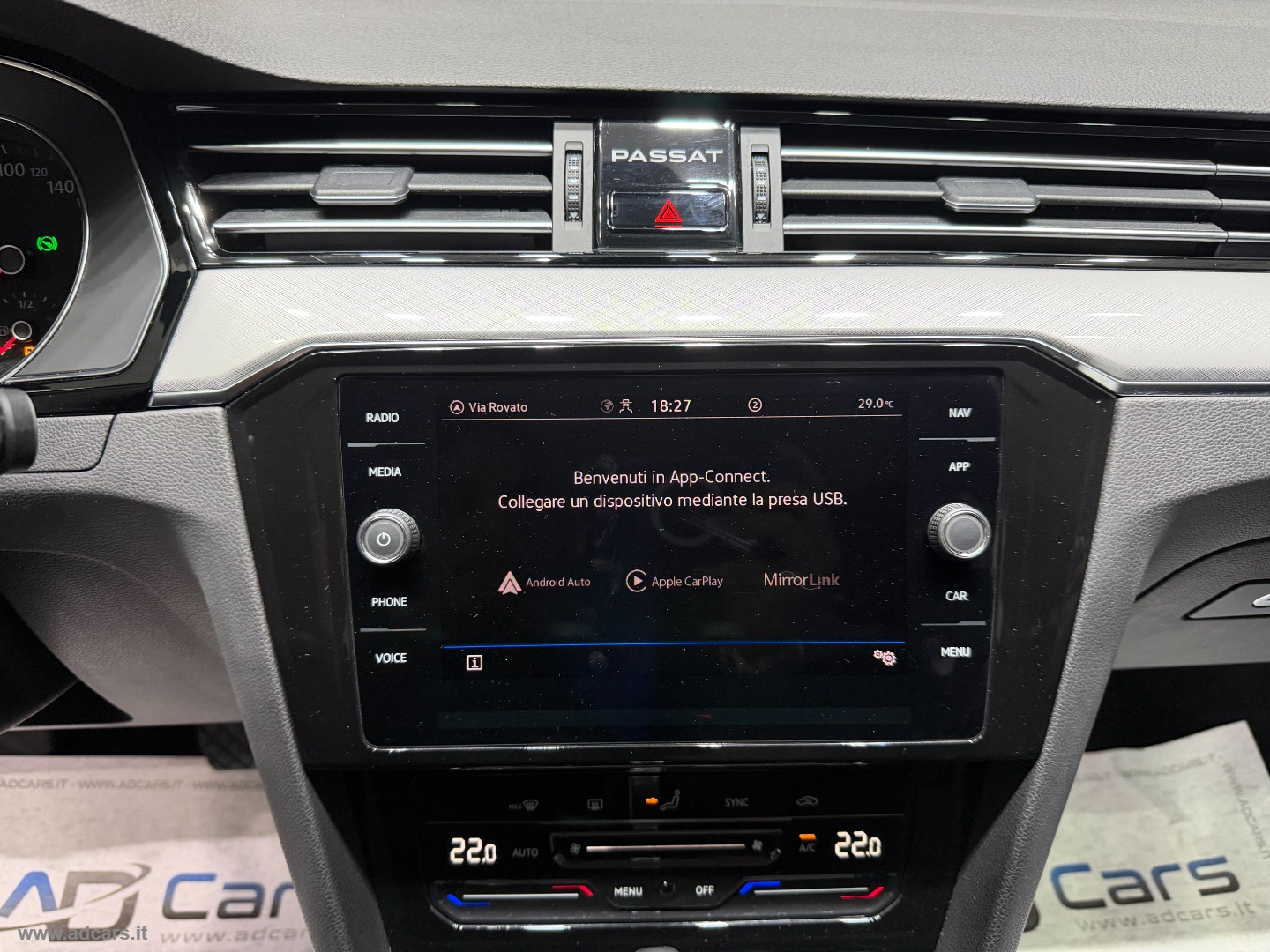 Passat Var. 2.0 TDI EVO DSG Business *CAMBIO AUT.*CLIMA 3 ZONE* - immagine 37