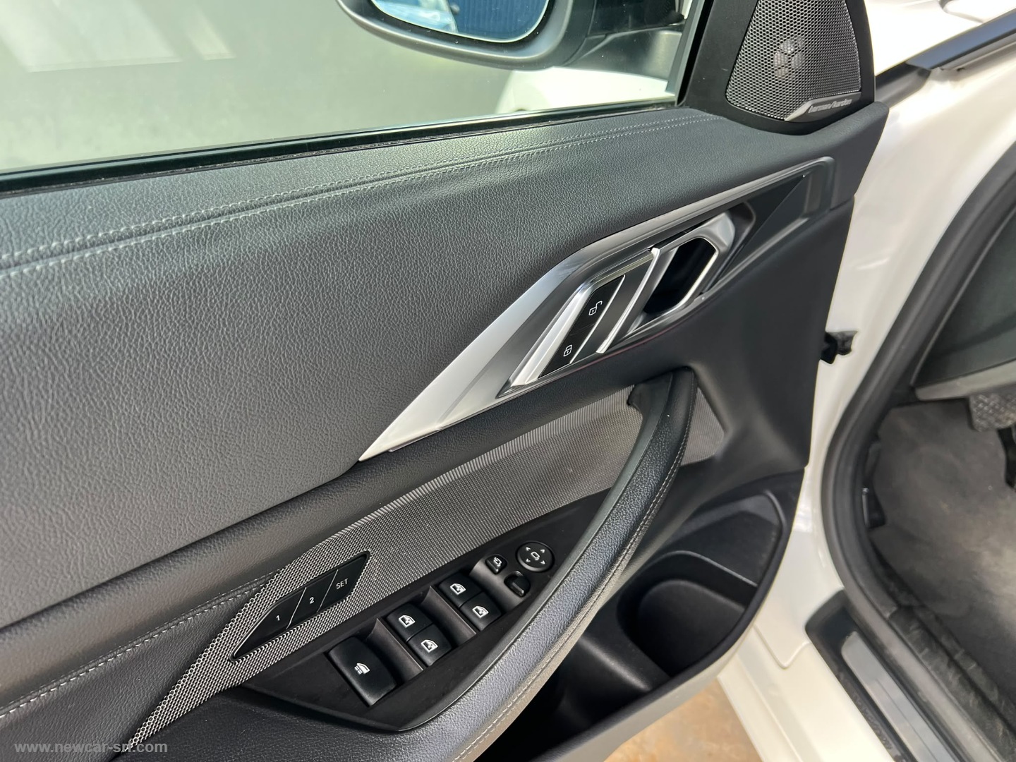 420d 48V Cabrio Msport - immagine 37
