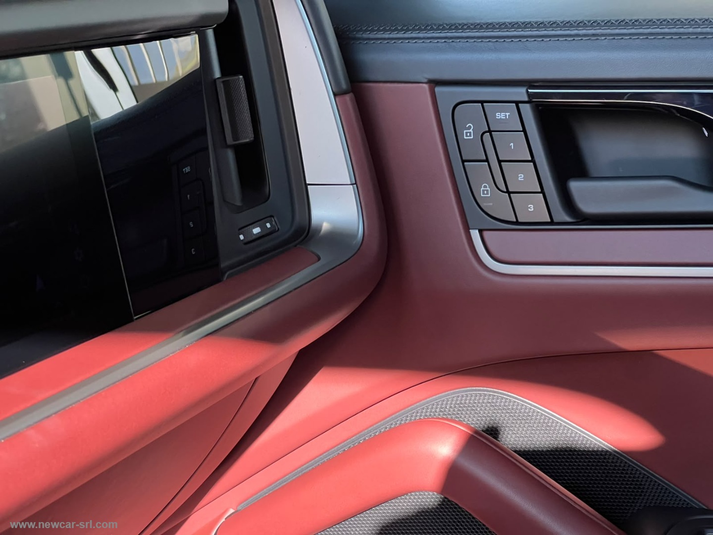 Cayenne Coupè 3.0 V6 - immagine 37