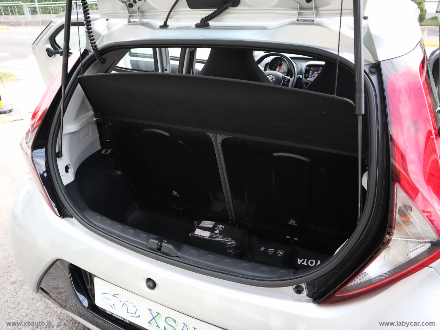 Aygo Con. 1.0 VVT-i 72CV 5p.x-music MMT - immagine 37
