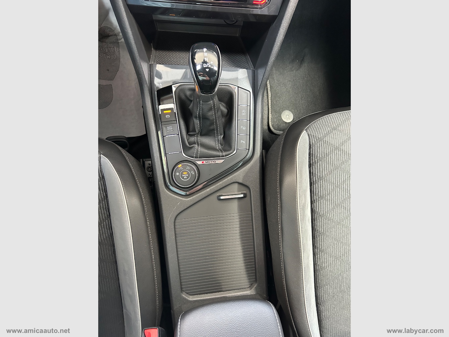 Tiguan 2.0 TDI 150CV SCR DSG 4MOT.R-Line - immagine 37