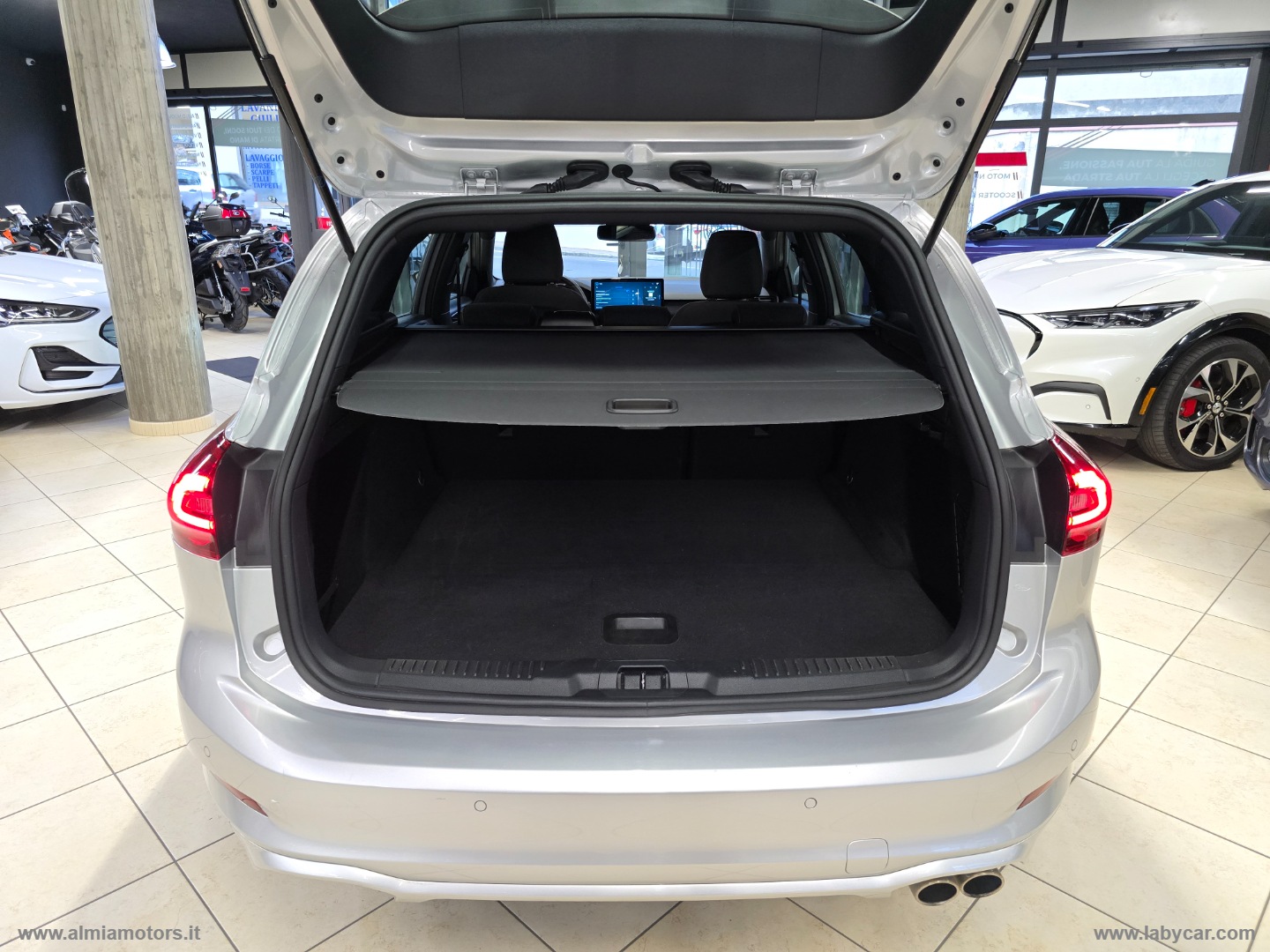 Focus 1.5 EcoBlue 115CV aut. 5p. ST-Line - immagine 37