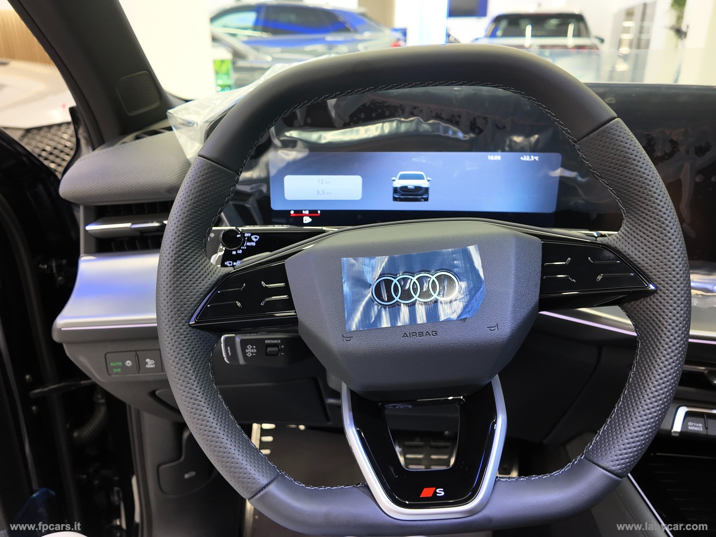 Q3 SPB TDI 193CV S tr. quattro S Line TETTO APRIB. - immagine 37