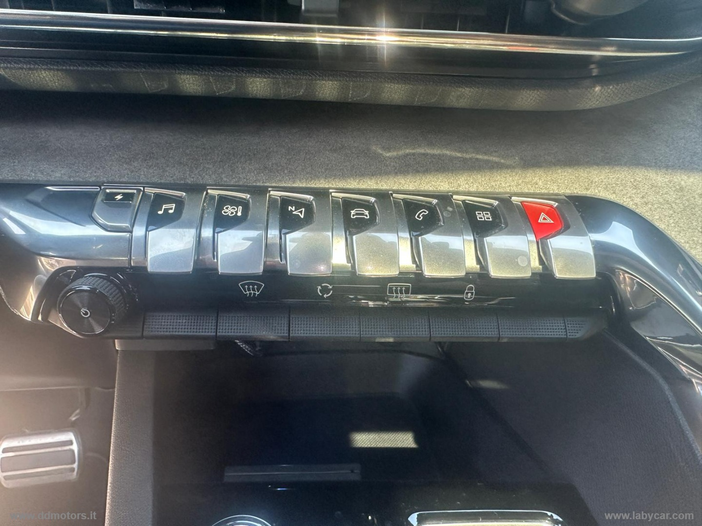 3008 Hybrid 225 e-EAT8 GT GT PACK - immagine 37