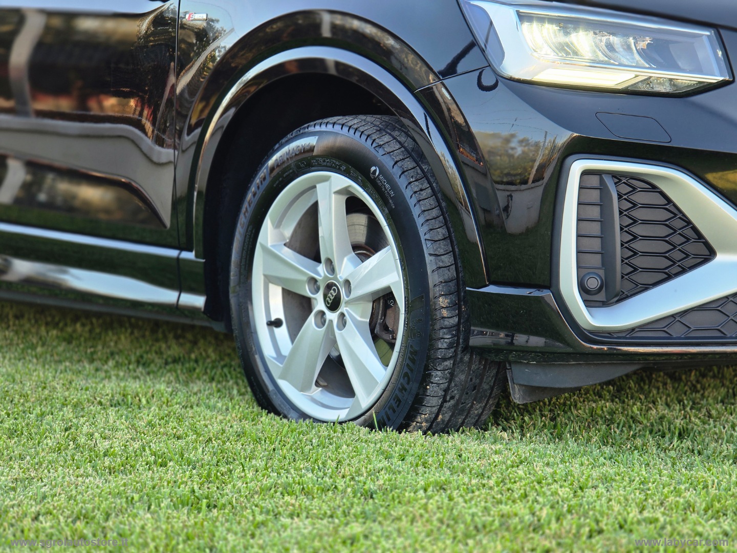 Q2 35 TDI S tronic S line Edition - immagine 37