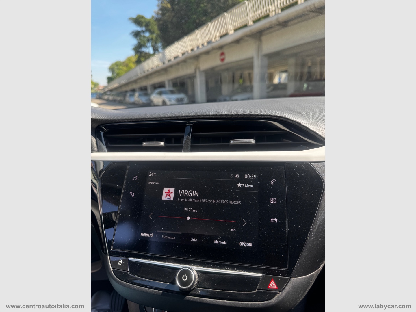 Corsa 1.2 Design & Tech +GPL - immagine 37