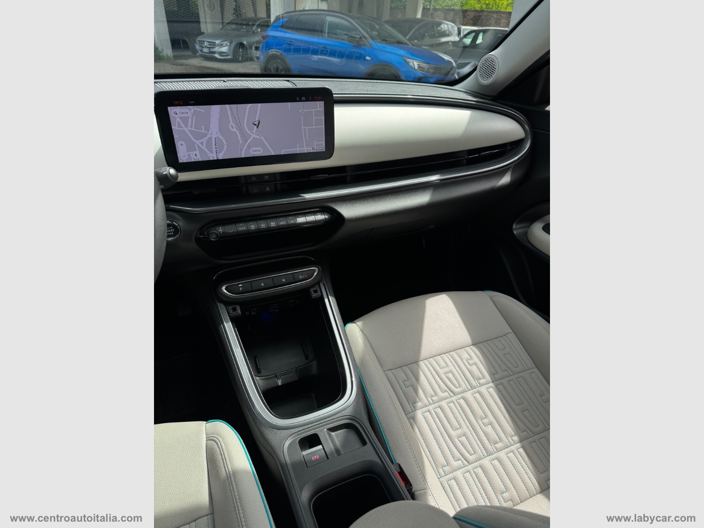 NUOVA 600 Hybrid 110 CV DCT MHEV La Prima II - immagine 37