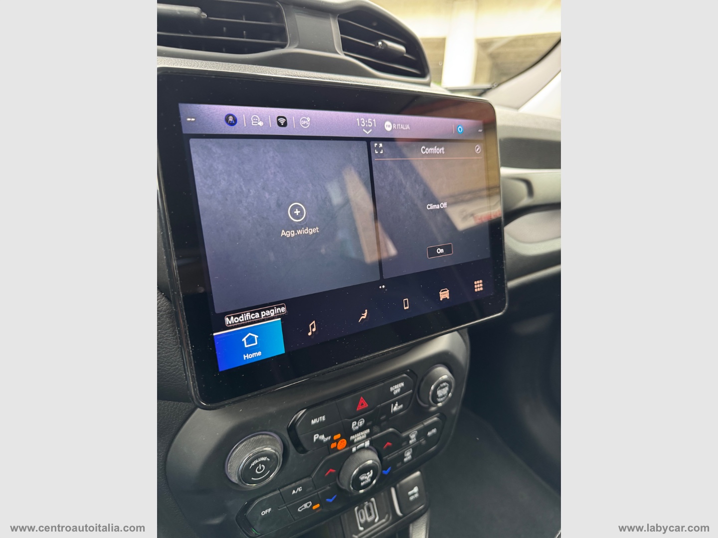 Renegade 1.5 T4 MHEV Altitude - immagine 37