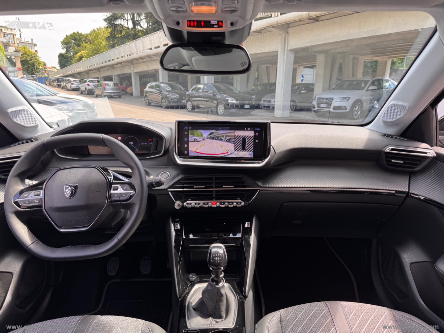 NUOVA 208 Turbo 100 CV 5p. Allure MT6 - immagine 37