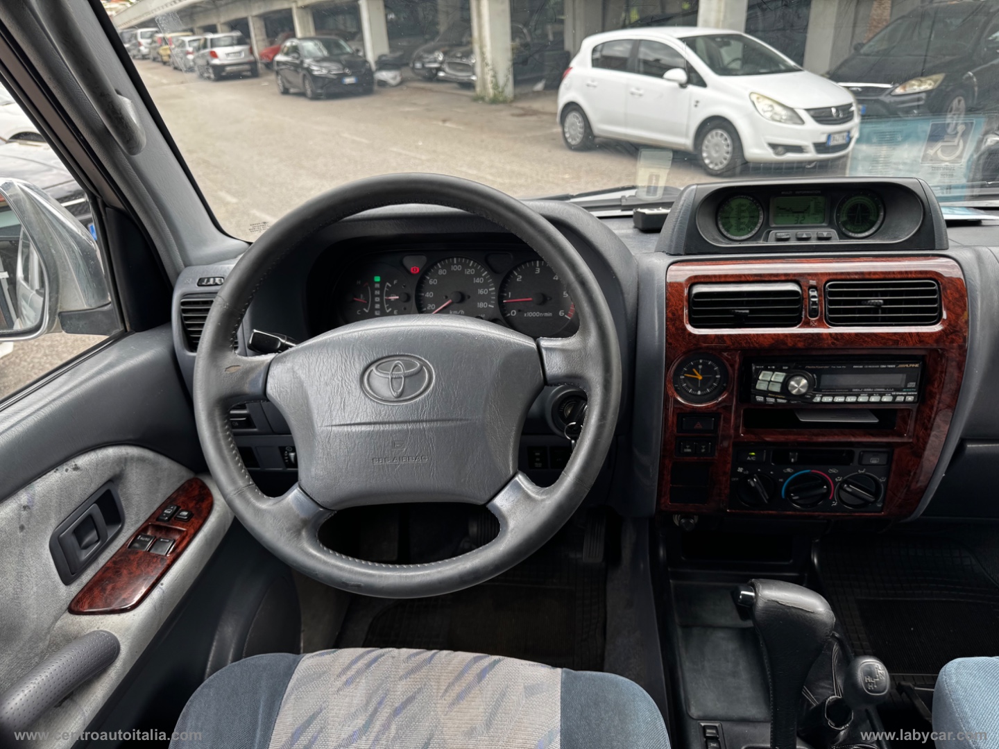 Land Cruiser 3.0 TD 3p. KZJ90 GX - immagine 37