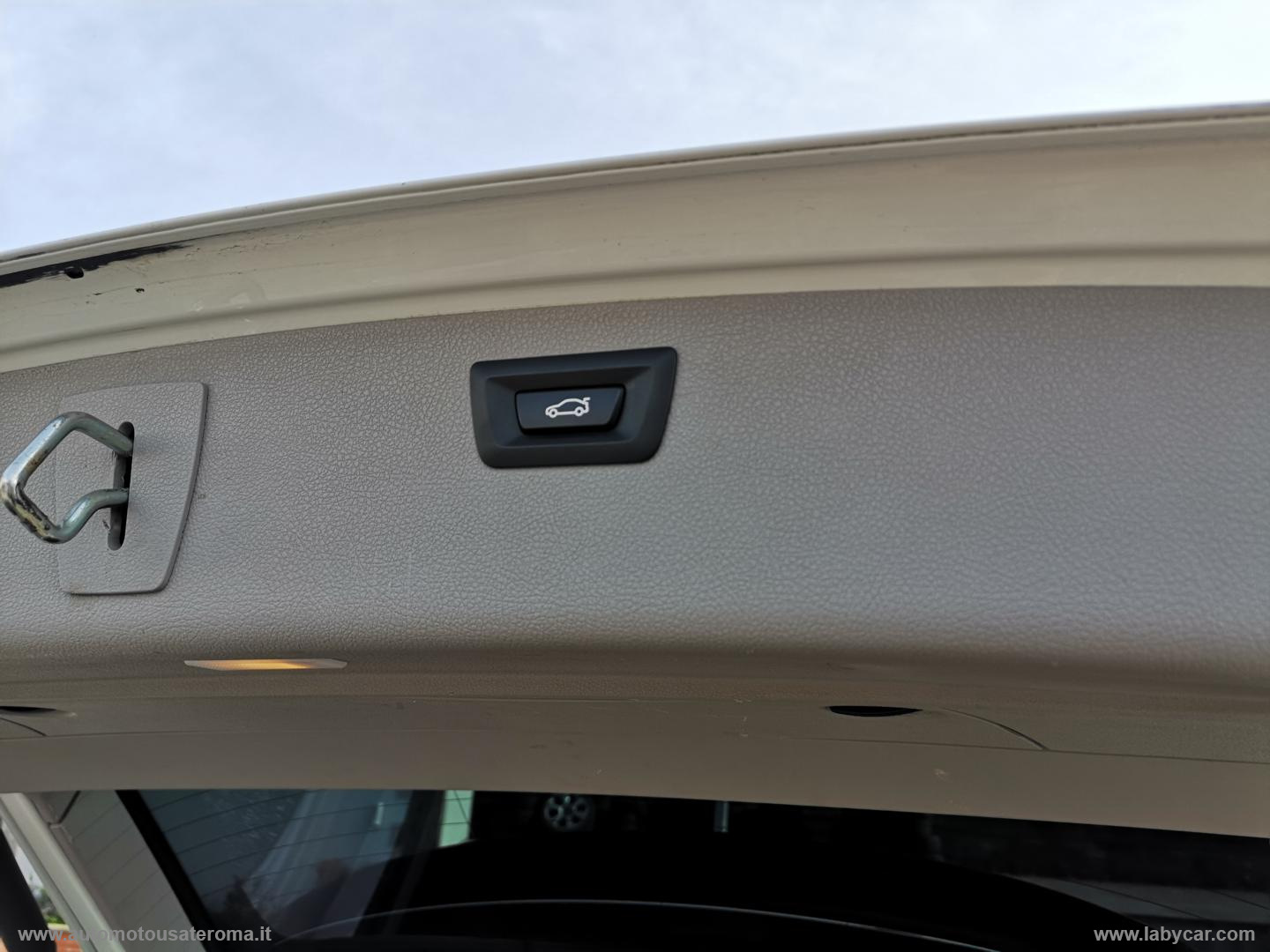 320d Touring aut. PROMO WEB - immagine 37
