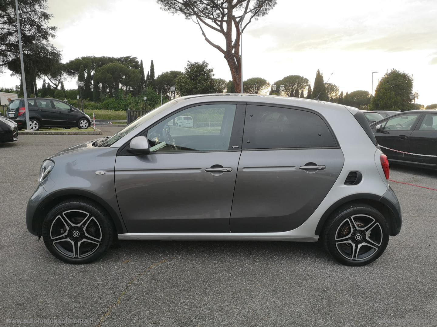 forfour 90 0.9 Turbo Youngster PROMO WEB - immagine 37