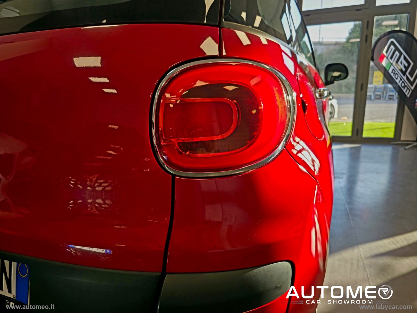 500L 1.4 95 CV S&S Mirror KM CERTIFICATI - immagine 37