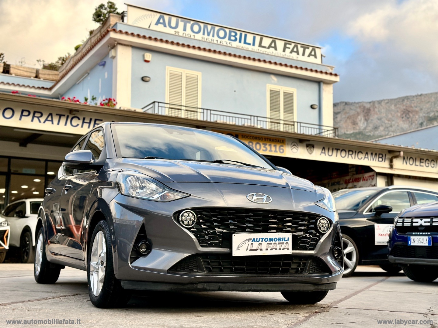 i10 1.0 MPI Tech 26.000 KM - immagine 37