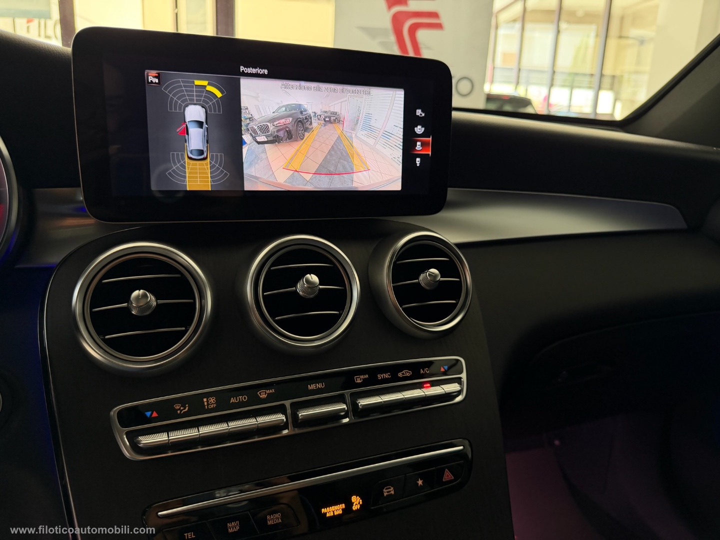GLC 300 d 4Matic Coupé Premium Plus TETTO APRIBILE- GANCIO TRAINO - LUCI AMBIENT - immagine 38