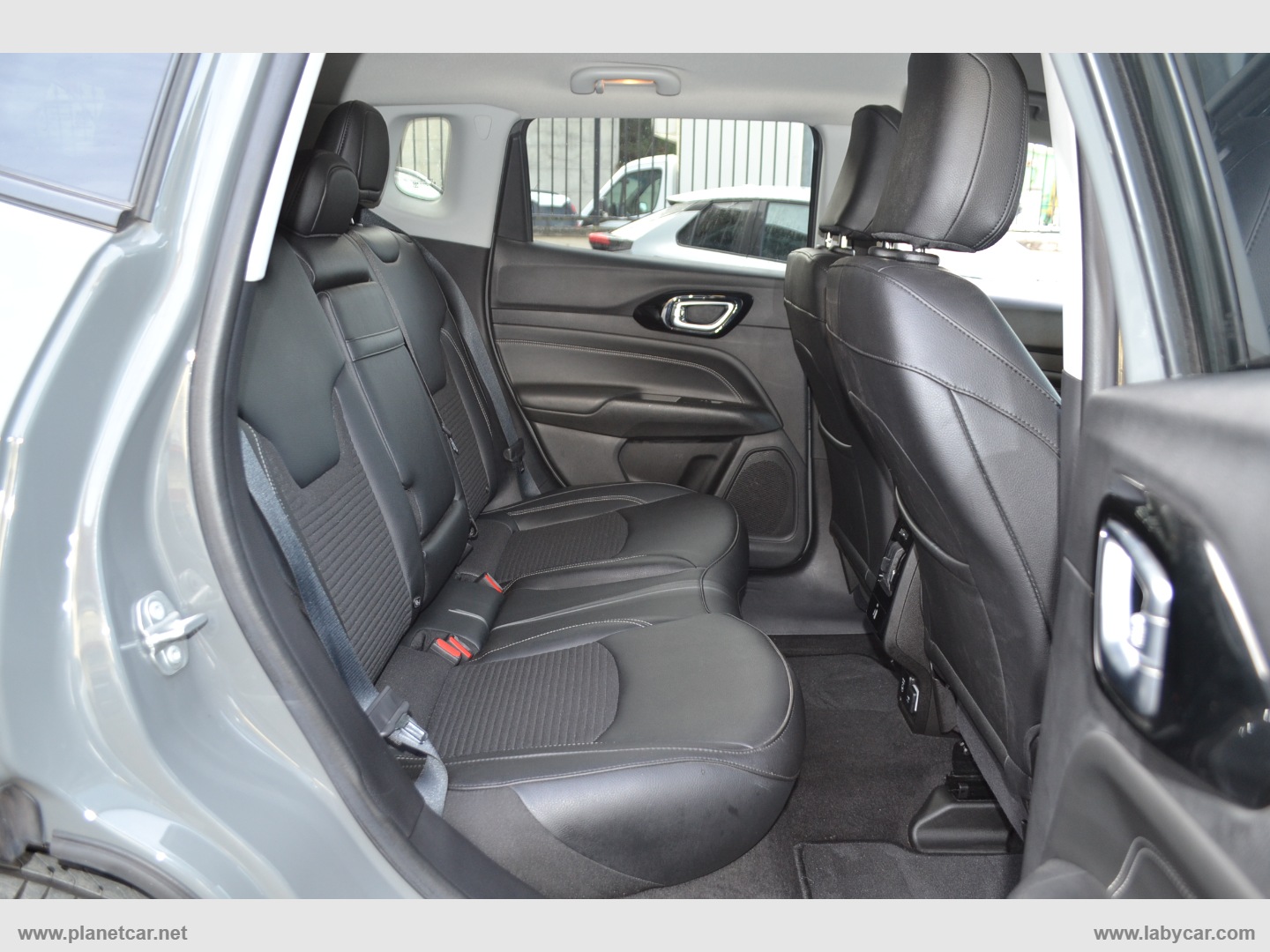 Compass 1.6 Mjt II 2WD Limited - immagine 38
