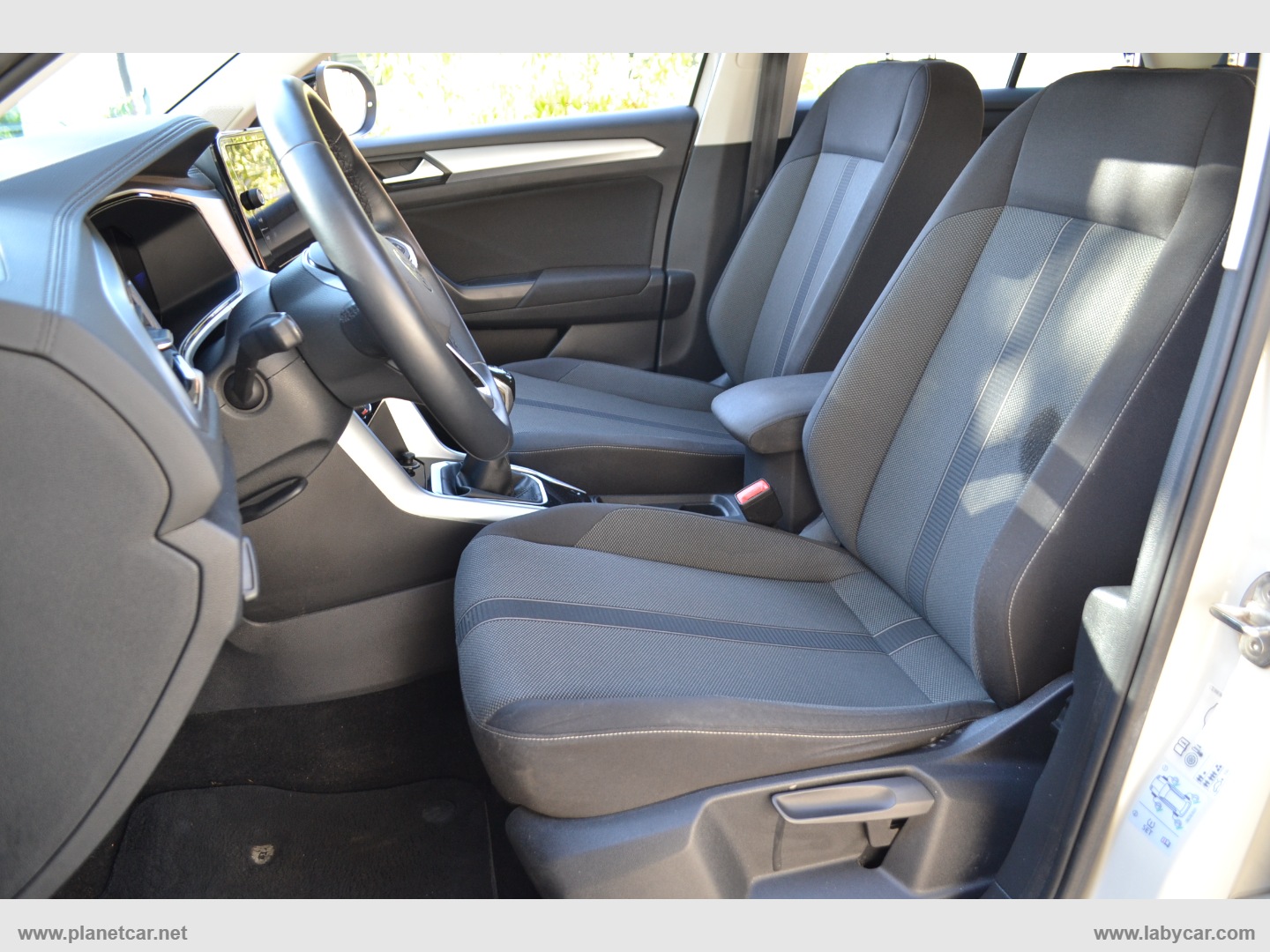 T-Roc 2.0 TDI SCR Style - immagine 38