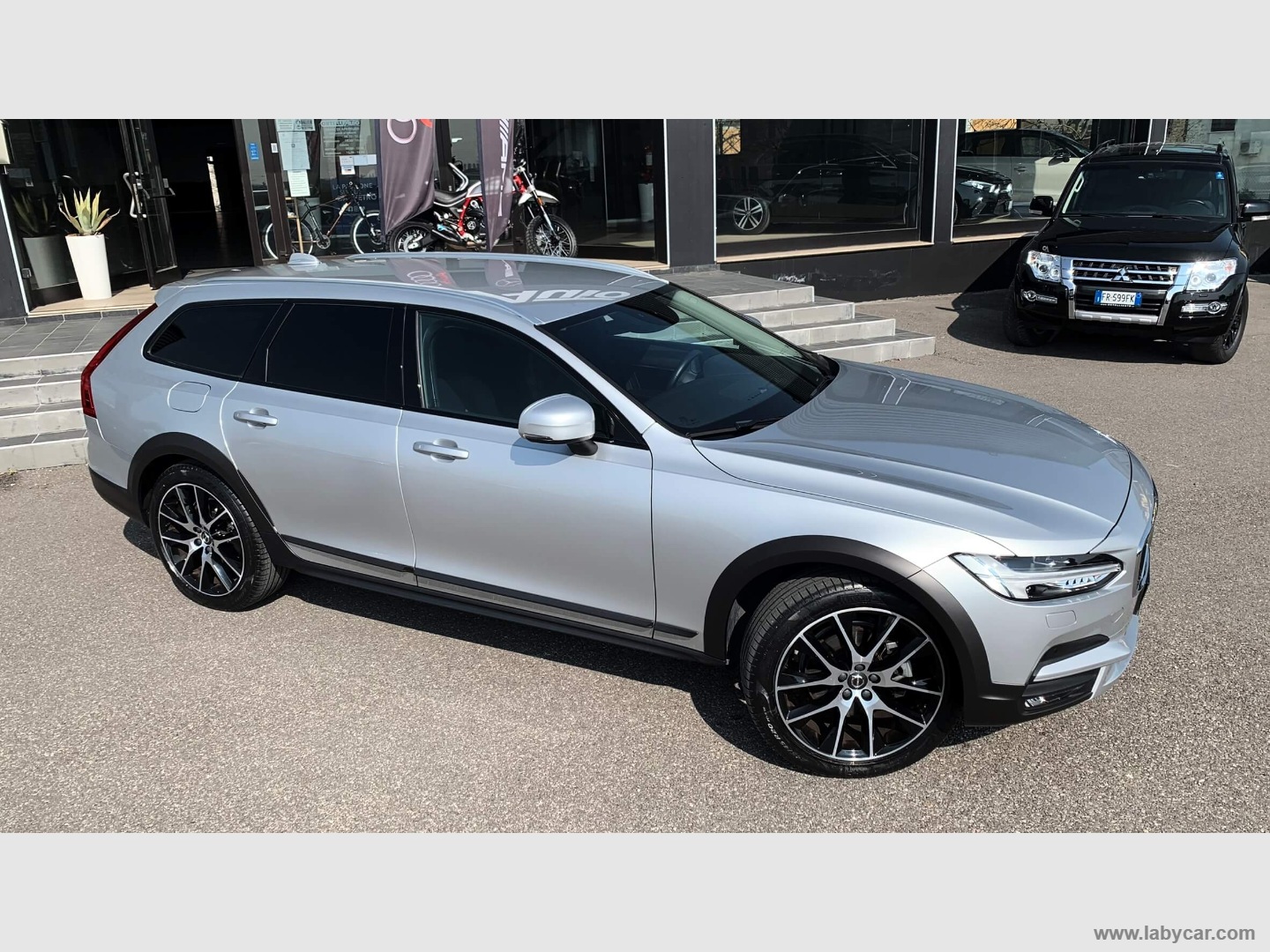 V90 Cross Country D4 AWD Geartronic Pro GANCIO TRAINO I.V.A. - immagine 38