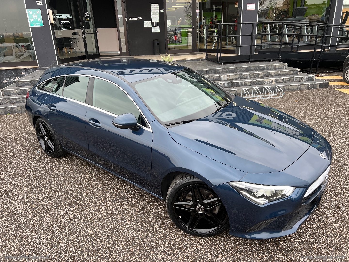 CLA 200 d Aut. Shooting Brake Business IVA DEDUCIBILE - immagine 38