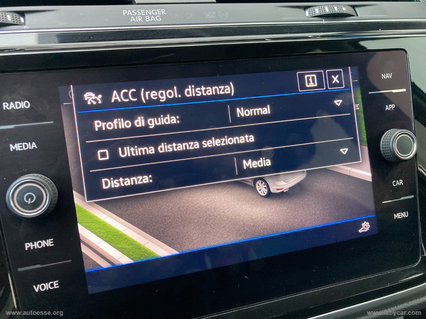Touran 2.0 TDI 150 CV DSG Business BMT - immagine 38