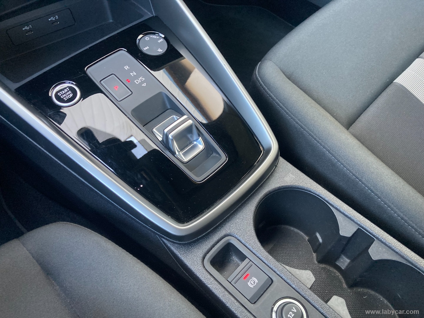 A3 SPB 30 TDI S tronic Business - immagine 38