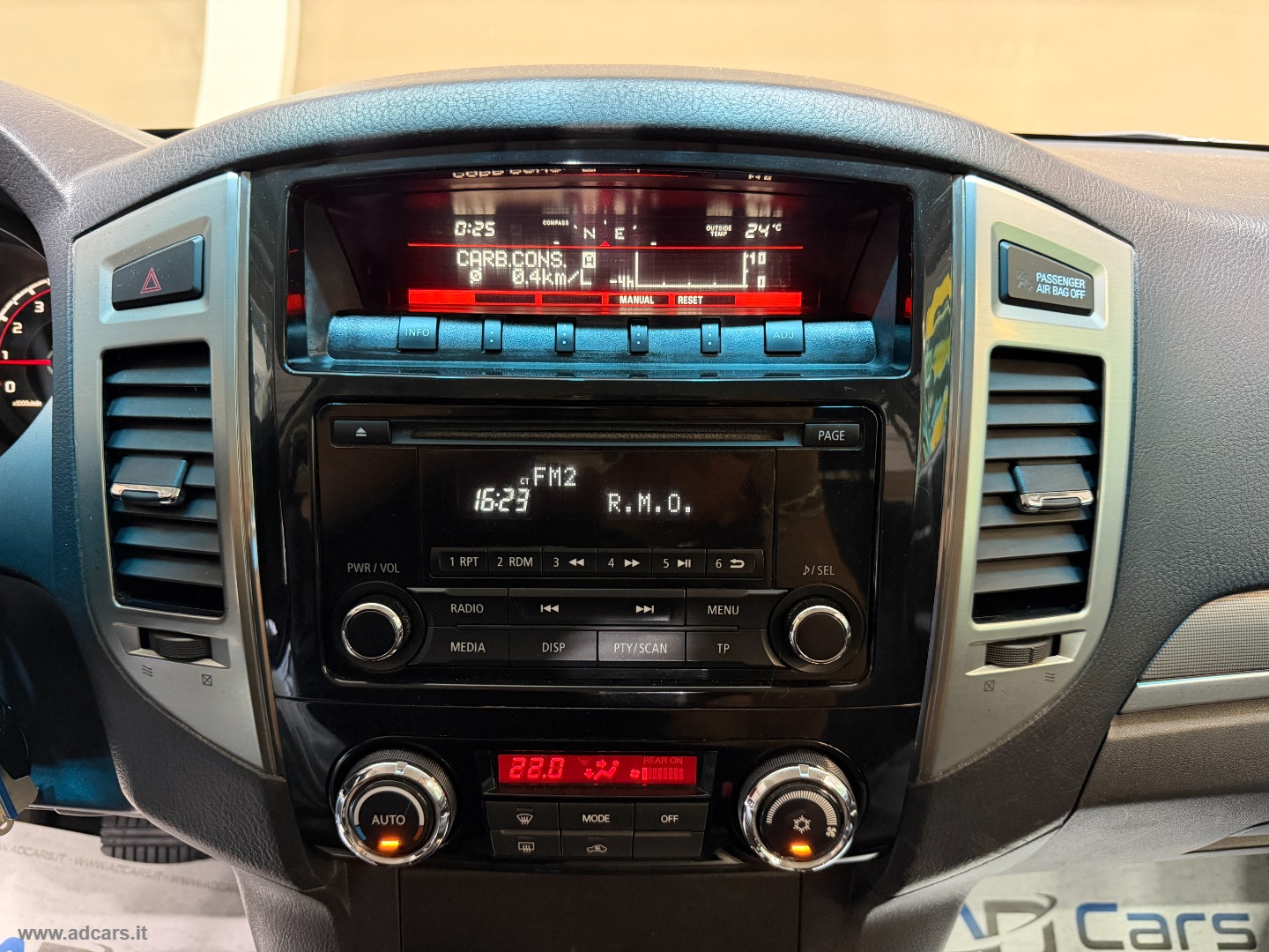 Pajero 3.2 DI-D 16V aut. 5p. Intense DPF *7 POSTI*GANCIO TRAINO* - immagine 38