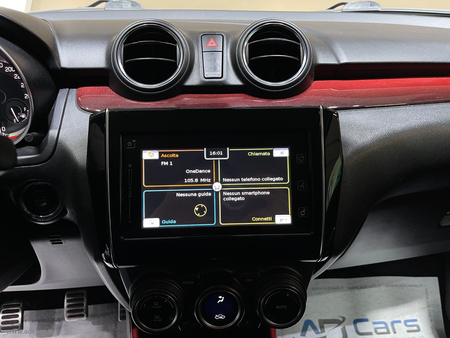 Swift Sport 1.4 Boosterjet *VERSIONE FUORI PRODUZIONE*BOOK SERVICE SUZUKI* - immagine 38