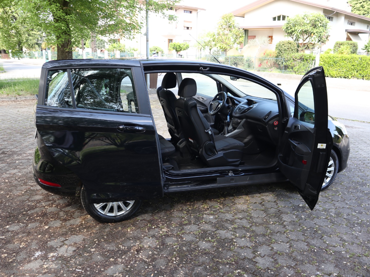 B-Max 1.0 EcoBoost 100 CV Titanium - immagine 38