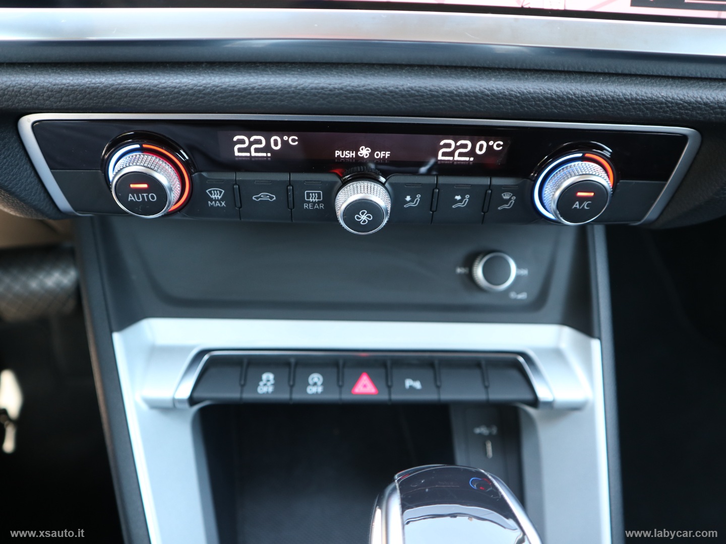 Q3 35 TFSI S tronic Business Advanced - immagine 38