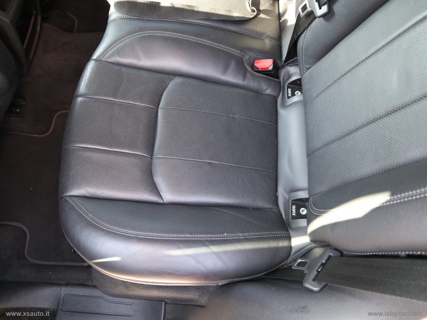 RR Evoque 2.0 TD4 180CV 5p. SE Dynamic - immagine 38