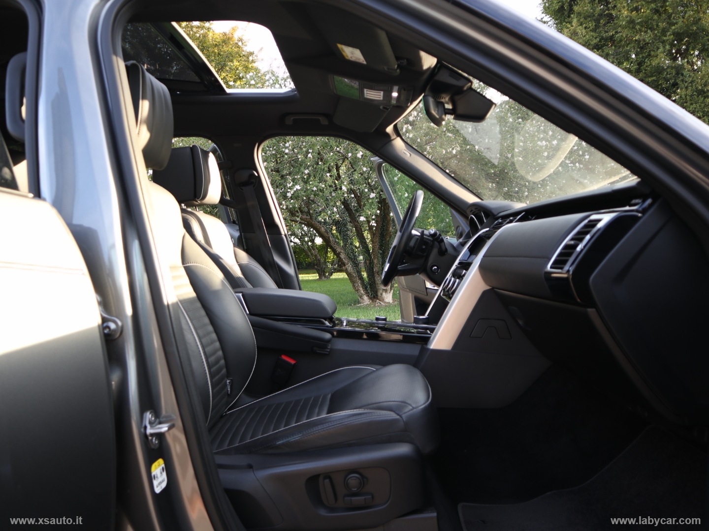 Discovery 3.0 TD6 249 CV HSE Luxury 7 POSTI - immagine 38