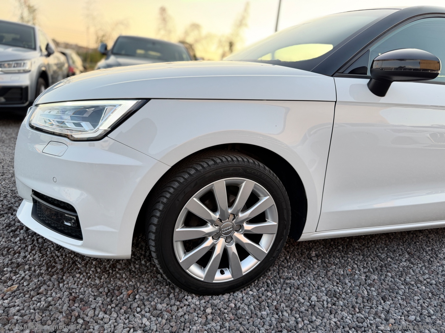 A1 SPORTBACK 1.4 TDI BI XENON LED NAVI - immagine 38