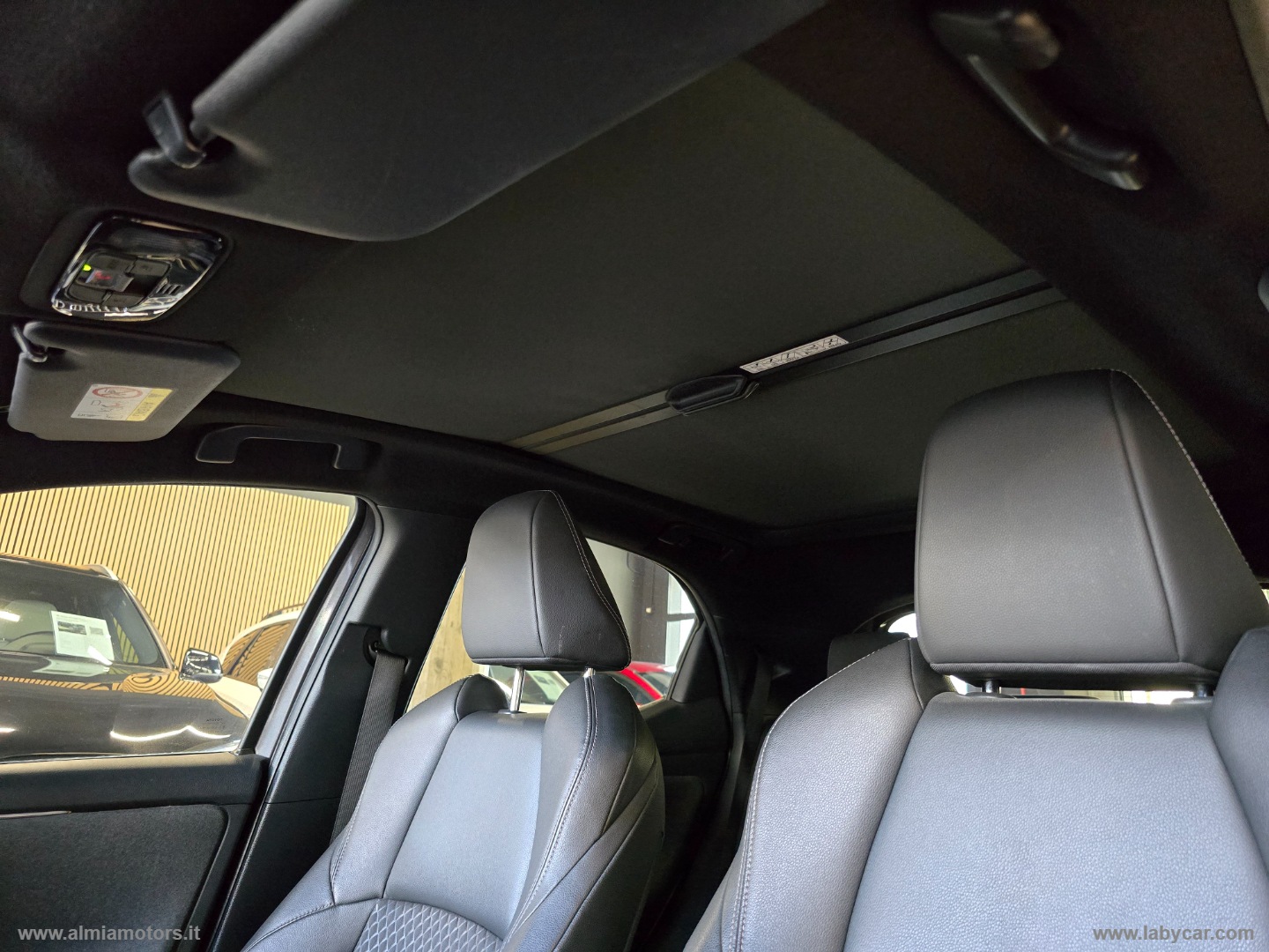Yaris 1.5 Hybrid 5p. Lounge - immagine 38