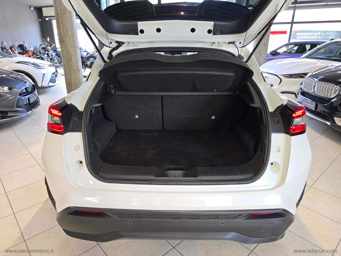Juke 1.0 DIG-T 117 CV Premiere Edition - immagine 38
