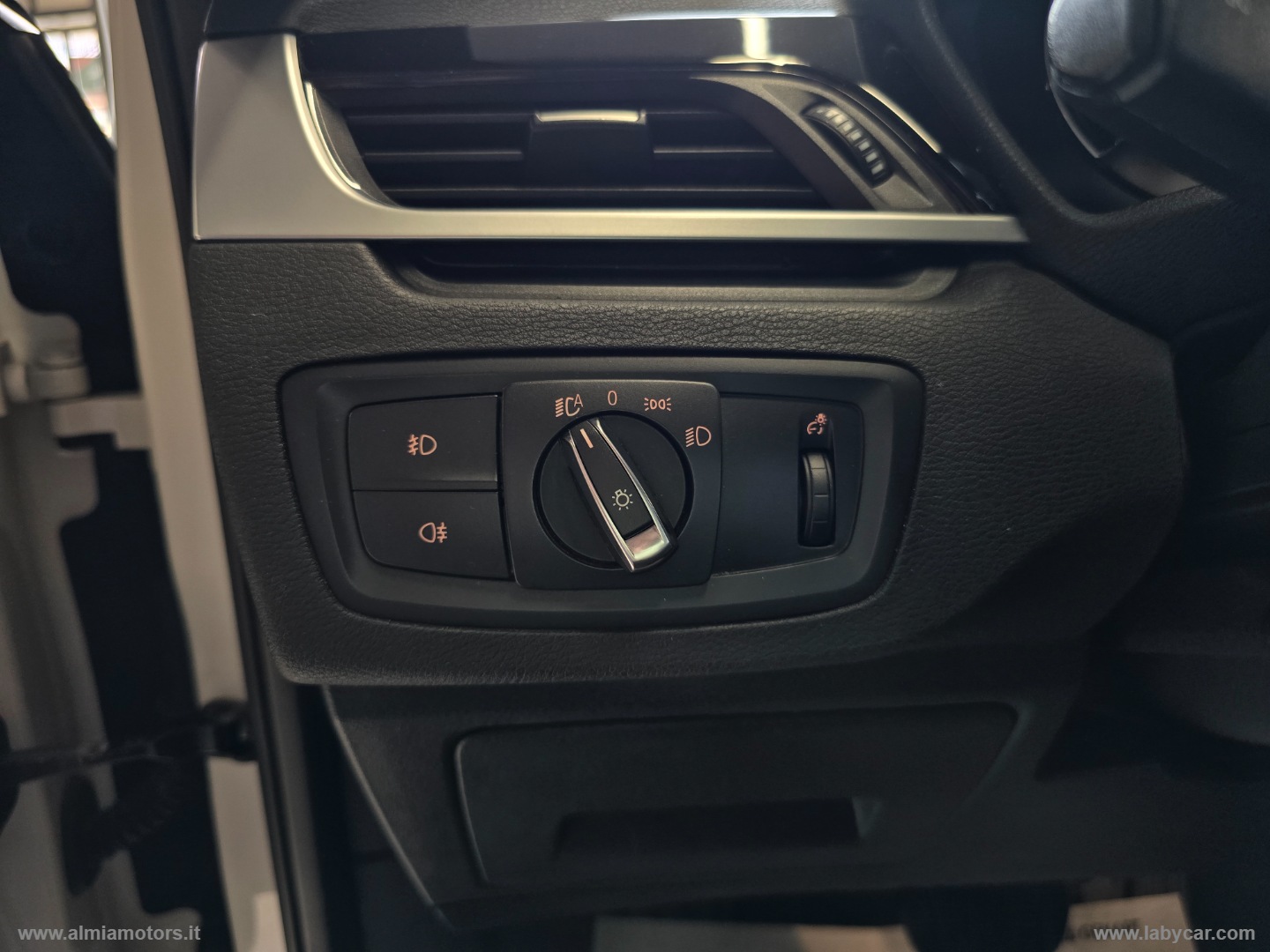 X1 sDrive18d xLine - immagine 38