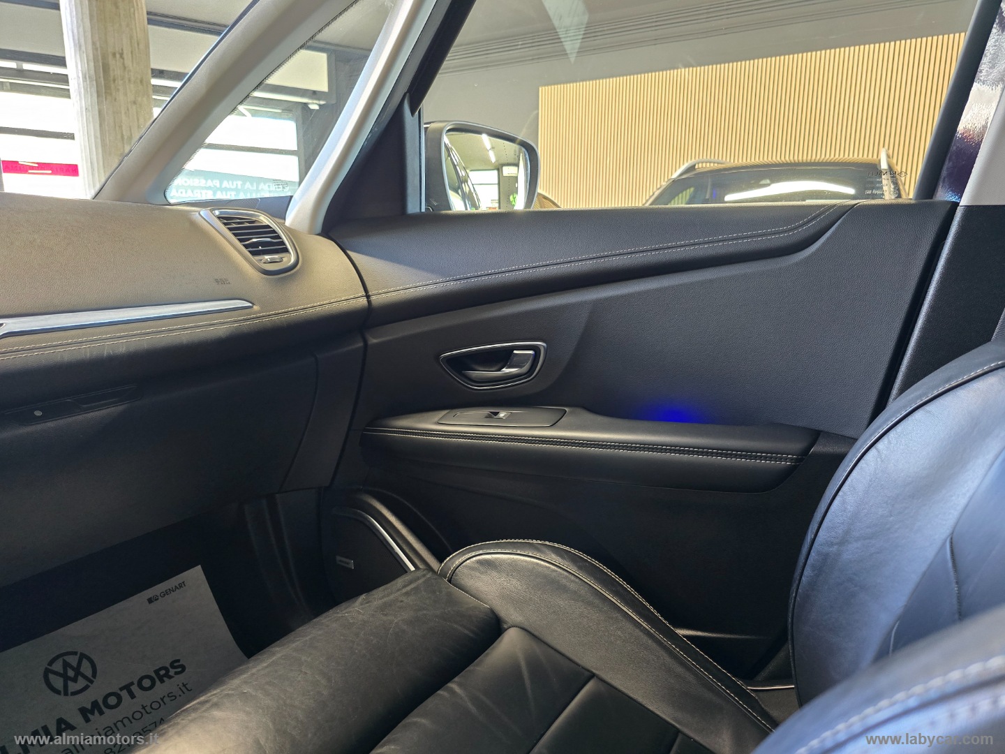 Scénic Blue dCi 150 CV Initiale Paris - immagine 38