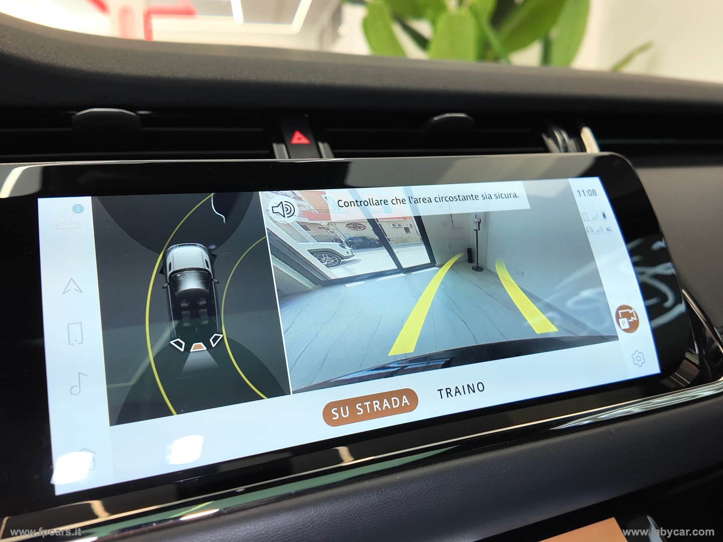 RR Evoque 2.0D I4 204 CV AWD Aut R-D.HSE - immagine 38