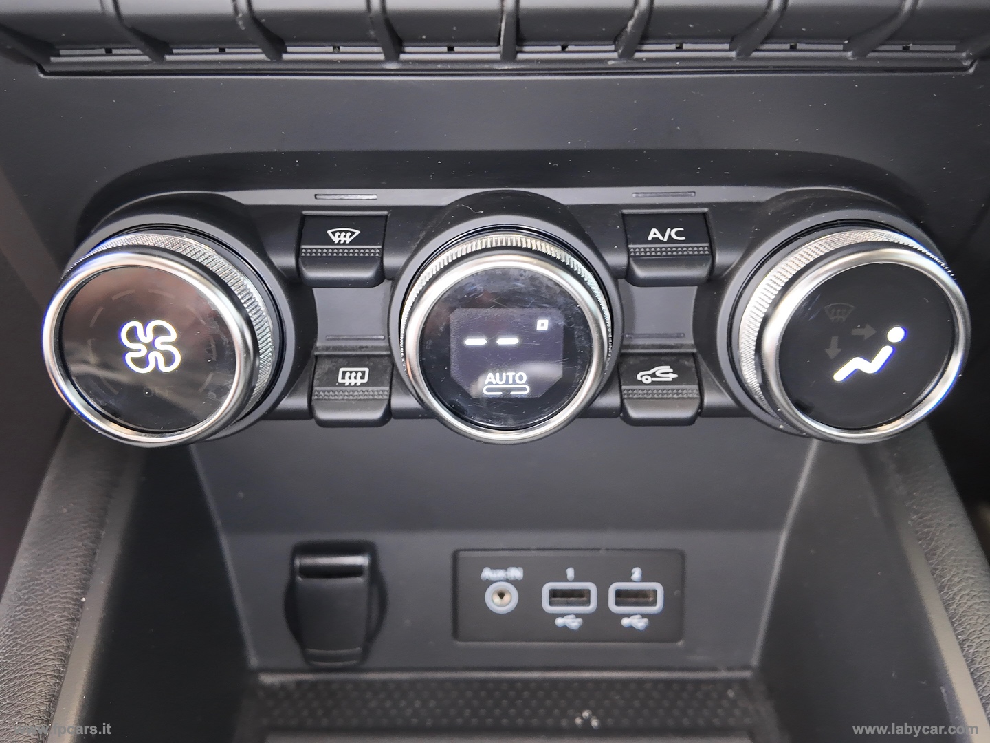 Captur Pl.-in Hybr. E-Tech 160 Init.Par. - immagine 38