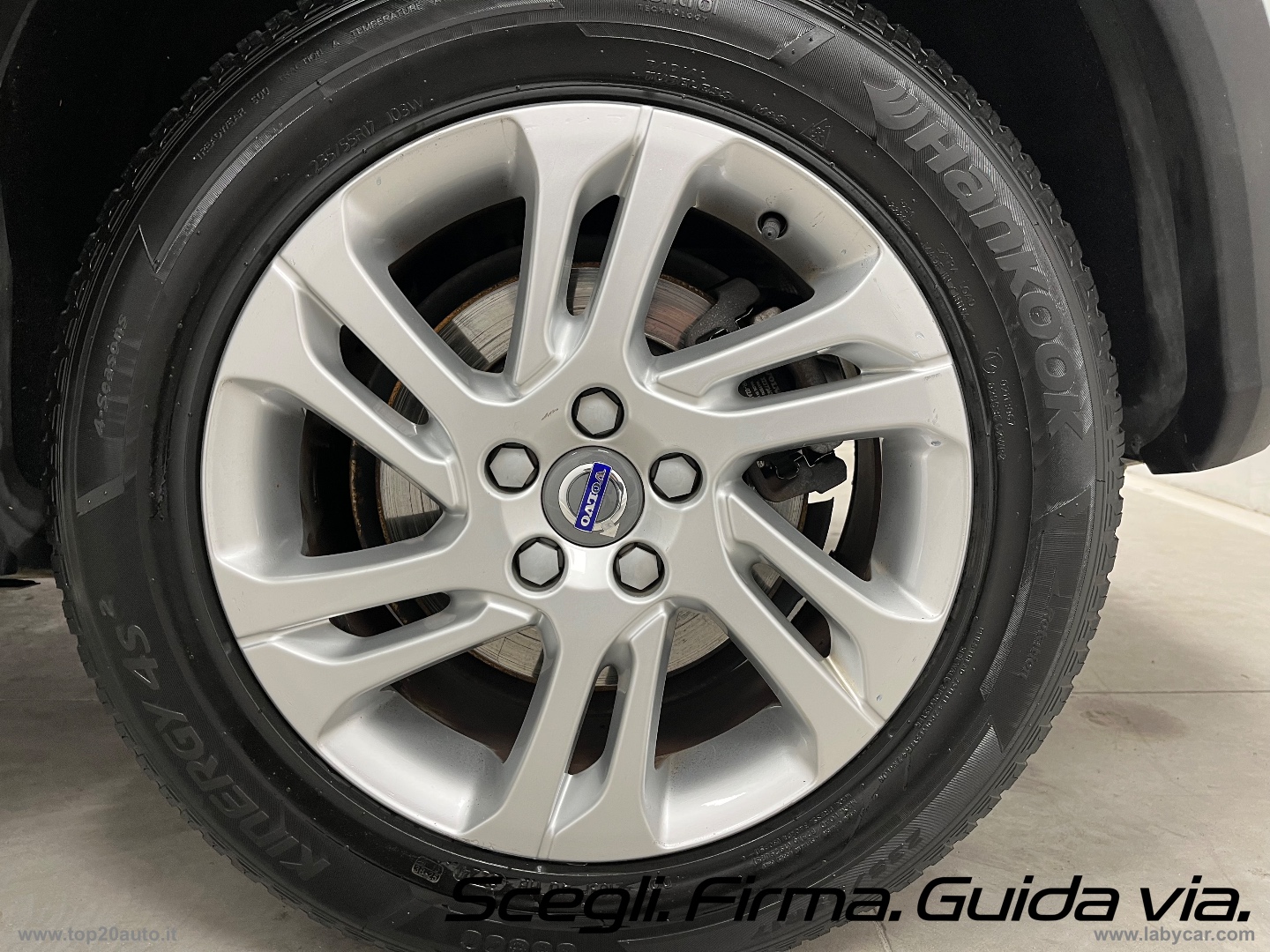 V60 Cross Country D3 Geartronic Momentum - immagine 38