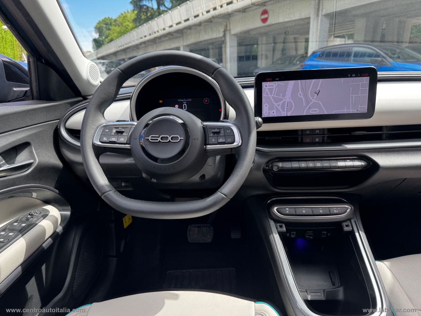 NUOVA 600 Hybrid 110 CV DCT MHEV La Prima II - immagine 38