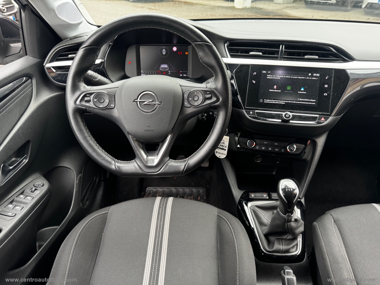 Corsa 1.2 Blitz Edition - immagine 38