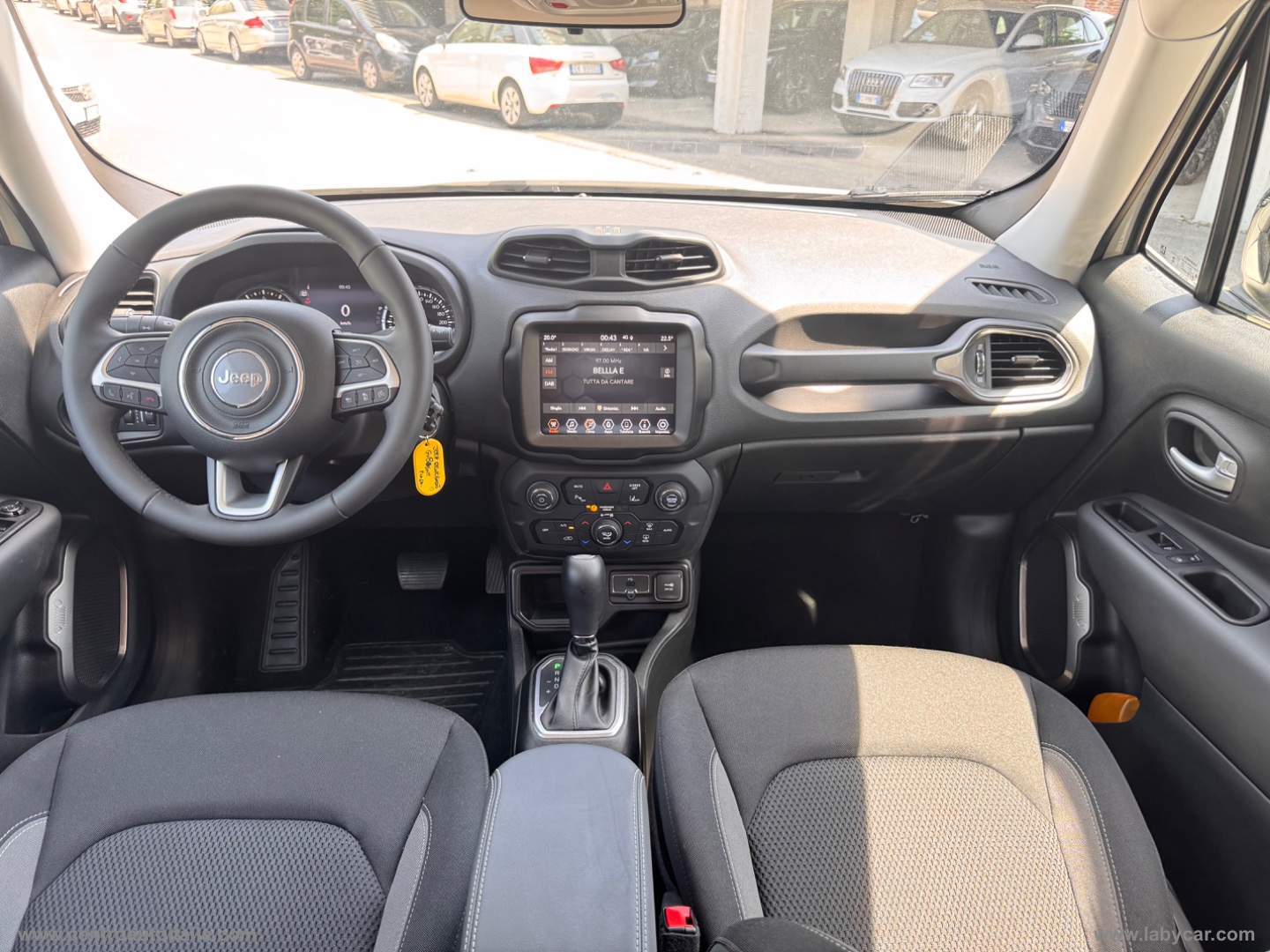Renegade 1.5 T4 MHEV Limited - immagine 38